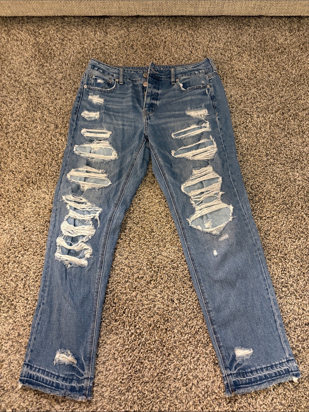 American Eagle Outfitters Distressed Light Blue Boyfriend Jeans